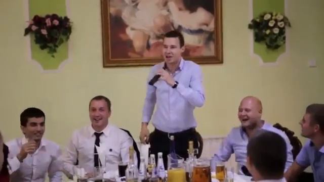 Вот как надо подарит в свадьбе друзей смотреть онлайн