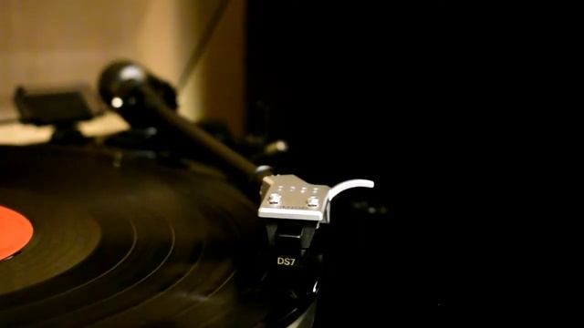 DENON DP-300F смотреть онлайн