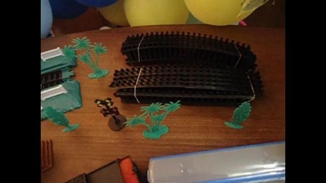 ЖЕЛЕЗНАЯ ДОРОГА.ПОДАРОК МАЛЬЧИКУ смотреть онлайн