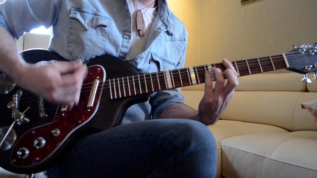 PLANTEGENET Guitares "Hornet" with mojopickups lipsticks смотреть онлайн