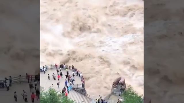 Yellow River of China смотреть онлайн