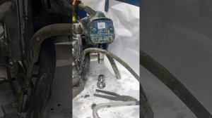 Чистка нижнего клапана насоса. Безвоздушного окрасочного аппарата Drag 495