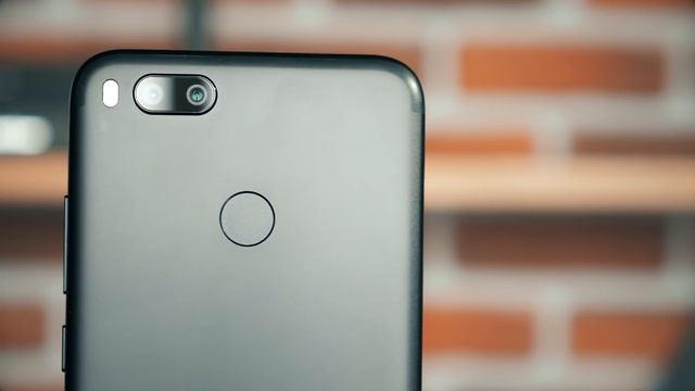 Xiaomi Mi A1: жизнь с Xiaomi без MiUi. Возможна? Реальный ОТЗЫВ смотреть онлайн
