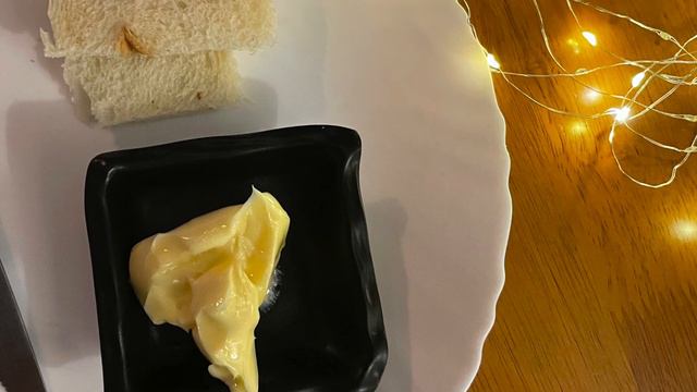 Does Buttered Bread Always Fall Butter Side Down? Small DIY with Arsh!! смотреть онлайн