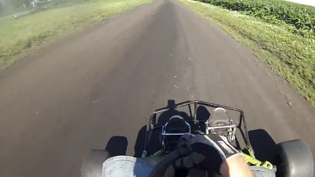 Fast backyard go kart racing!! Go Pro Hero 3 смотреть онлайн