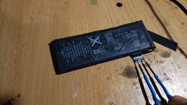 как легко и просто в домашних условиях толкнуть аккумулятор смартфона смотреть онлайн