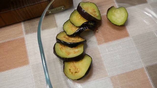 Такие БАКЛАЖАНЫ никогда НЕ НАДОЕДАЮТ. Баклажаны ПО - ГРУЗИНСКИ на зиму, цыганка готовит.