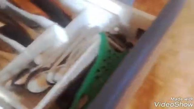 Облил водой сестру смотреть онлайн