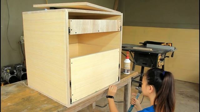 DIY Sliding Door for Kitchen Base Cabinet || D.A SANTOS || смотреть онлайн