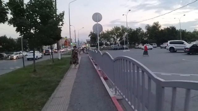 По Владикавказу на электросамокате Xiaomi Scooter 1S