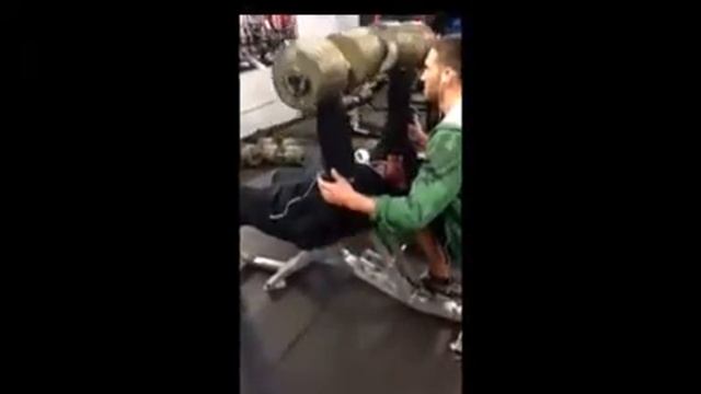180 pounds dumbbells on incline bench смотреть онлайн