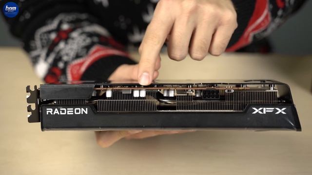 XFX Radeon RX6600 XT 8GB QICK 308, Compatta E Potente Scheda Video Da Gaming!