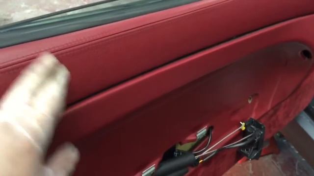 Ferrari 456M Door Panel Removal смотреть онлайн