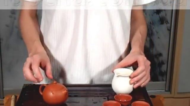 Исинский чайник Сиши из глины чжуни смотреть онлайн