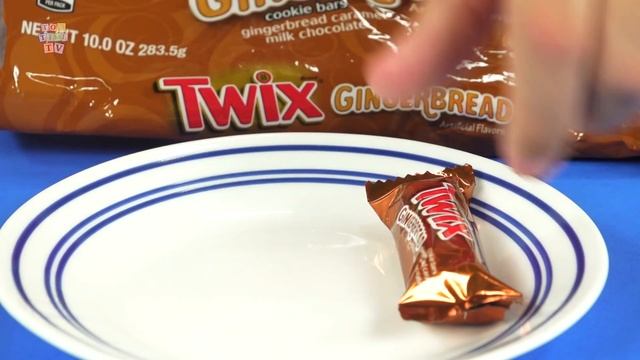 Twix Gingerbread Christmas Candy Bar review смотреть онлайн