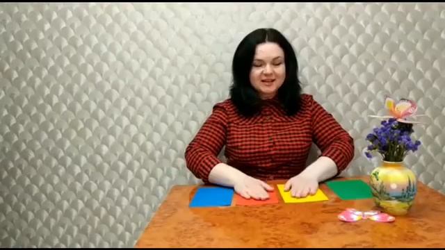 Разучивание стихотворения "Бабочки". Учитель-дефектолог Котова Н.Н. смотреть онлайн