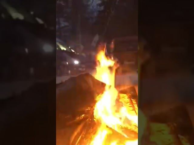 Костер согревает и тело и душу смотреть онлайн