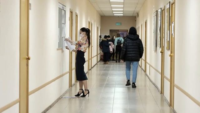 Экскурсия по Колледжу Информационных Технологий и Финансов смотреть онлайн