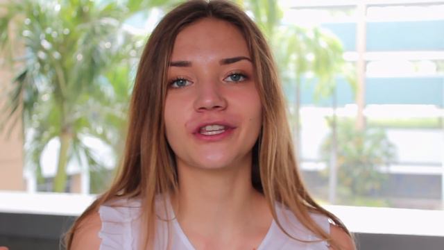 Кто я такая и почему я в Сингапуре? смотреть онлайн