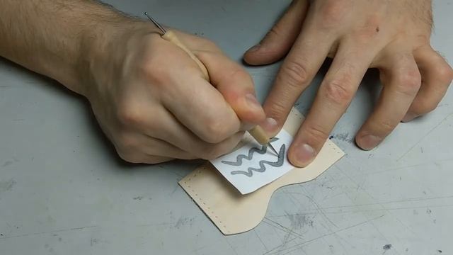 Выжигание на коже. Первый опыт. Картхолдер ''Водолей'' смотреть онлайн