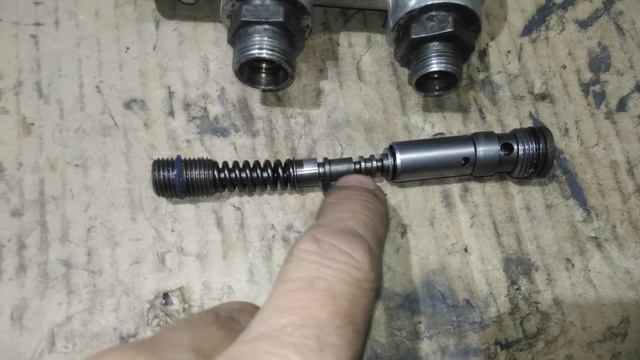 Сороконожка часть 143. Мерседес Актрос 4144к. ГУР пропорциональный клапан. смотреть онлайн