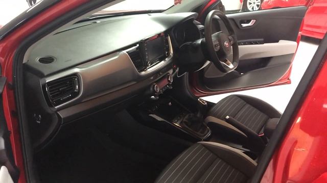 Used Kia Stonic 1.6 CRDi First Edition 5dr Suv смотреть онлайн