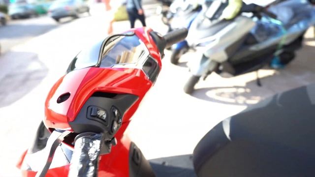 Unboxing HONDA SH150 New Red Color 2023