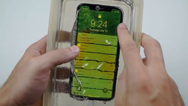 iPhone X, что будет если залить его ЖИДКИМ СТЕКЛОМ смотреть онлайн