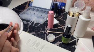 🤍наращивание на ВЕРХНИЕ ФОРМЫ первый раз || маникюр самой себе