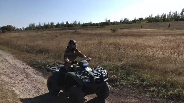 Гоняем на квадрациклах смотреть онлайн