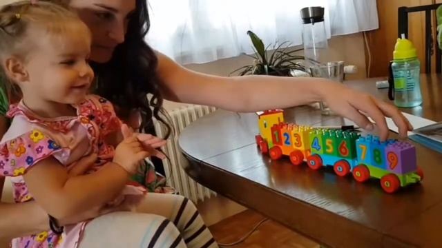 Развитие ребенка в 1 год 11 месяцев(23 месяца).Что взять с собой в самолет? 23.10.18 смотреть онлайн