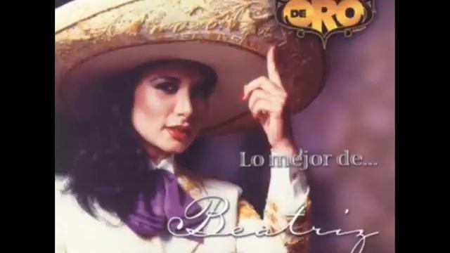 LA DIVA BEATRIZ ADRIANA CANTA LAS MARGARITAS
