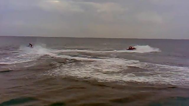 YAMAHA VX (110) And BRP RXT (215)