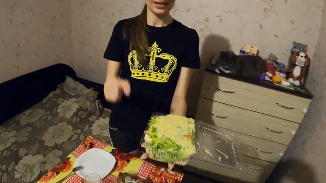 Мукбанг ОБЗОР ОЧЕНЬ ВКУСНОГО КАФЕ ЗОЛОТОЙ БРТУЧ ВО ВЛАДИВОСТОКЕ. смотреть онлайн