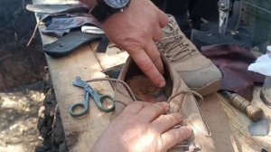 Ремонт кроссовок в домашних условиях.Часть1.Исправляем протёртый задник.