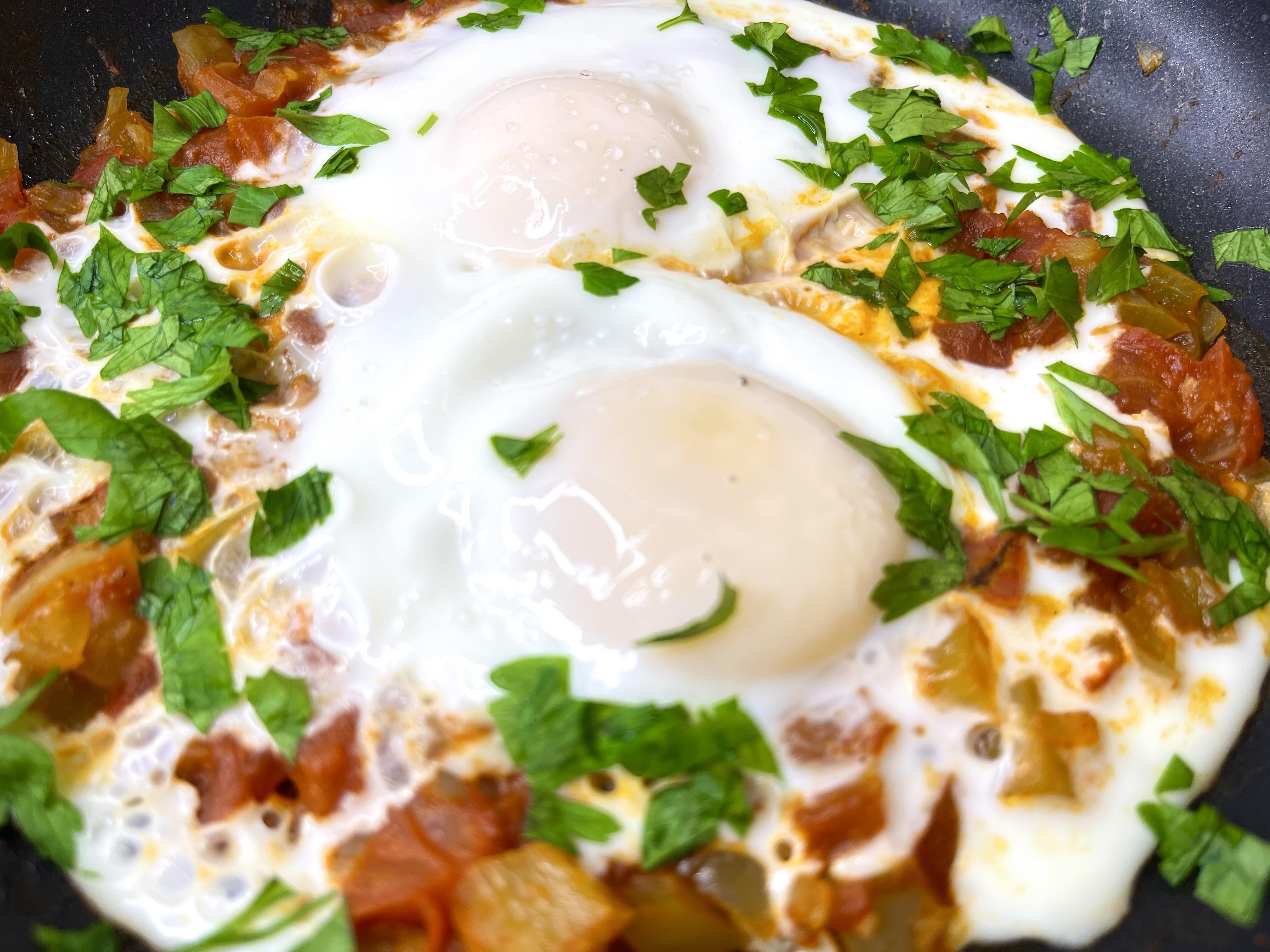 Модная яичница Шакшука - Очень простой рецепт! ХУДЕЕМ ВКУСНО! смотреть онлайн