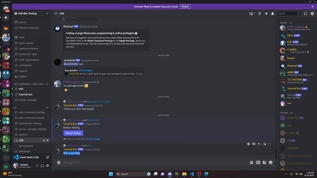 How to make Buttons NEVER EXPIRE on your discord bot! || Discord.js v14 смотреть онлайн