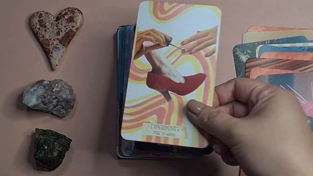 Practical Magic Tarot Starter Deck - Full Flip Through смотреть онлайн