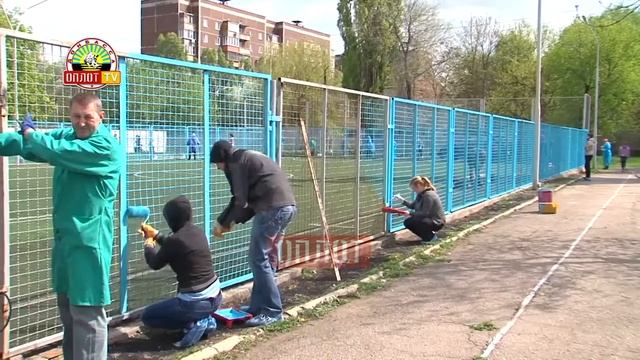 Праздник труда в донецкой общеобразовательной школе-интернате №1 смотреть онлайн