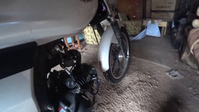 КАК ЗАВОДИТЬ КИТАЙСКИЙ МОТО/МОПЕД В МОРОЗ -25. Альфа, Racer, Motoland и т.д смотреть онлайн