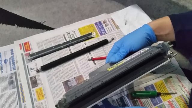 Разбор и заправка картриджа на принтере HL-2132R смотреть онлайн