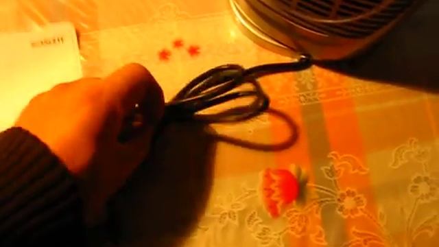 распаковка тепловентилятора SCARLETT SC-1051 смотреть онлайн