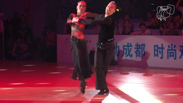 Lusin - Busheeva, GER | 2014 World Showdance STD | DanceSport Total смотреть онлайн