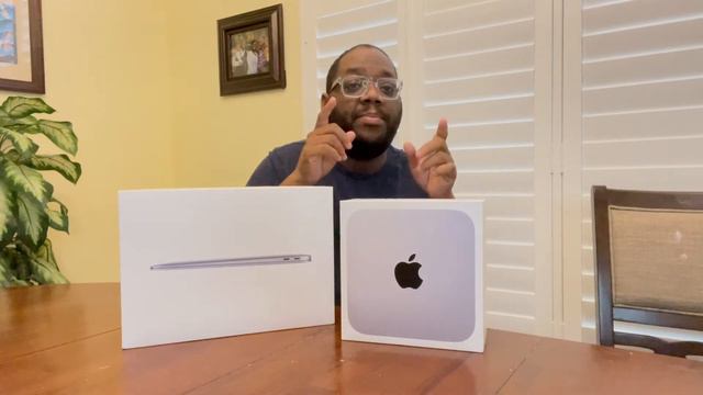 M1 Apple Macbook! What Does This Mean, Why Apple Keeps Winning, and Why Microsoft Keeps Losing. смотреть онлайн