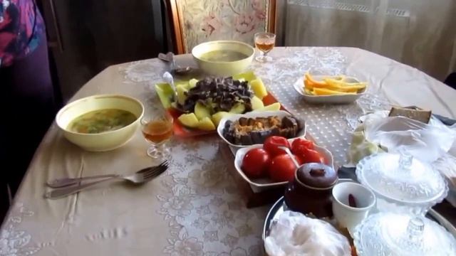 Я Cнова в гостях - обед у Тамары! Суп с сёмгой и грибы.