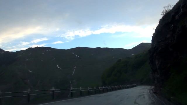 Грузия своим ходом. Смотровая площадка на Военно-Грузинской дороге. Едем к Ананури. Люблю Грузию смотреть онлайн