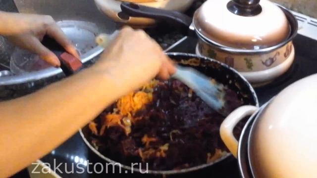 Как сварить самый вкусный борщ - простой рецепт борща со свеклой смотреть онлайн