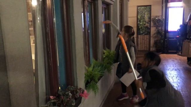 Kidzania London 2019 - An indoor city run by kids смотреть онлайн