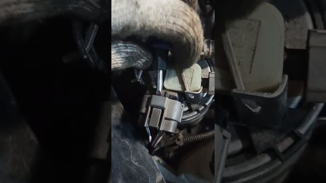 Рено каджар 2016г. К9К турбодизель. Замена топливного фильтра.