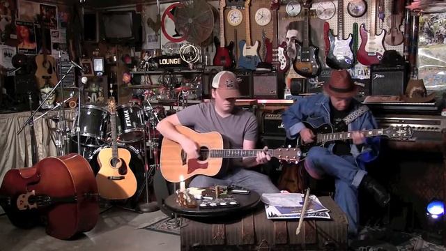 River Glen & Scott Guthrie "Evlyn" смотреть онлайн